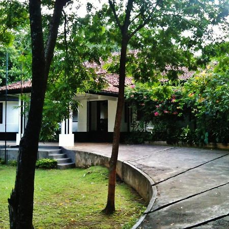 Clover Grange Home Stay Matale Exterior photo